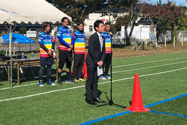 3 11を忘れない 第5回 復興支援サッカー教室 実施報告 サガン鳥栖 公式 オフィシャルサイト 3 11を忘れない 第5回 復興支援サッカー教室 実施報告 サガン鳥栖 公式 オフィシャルサイト