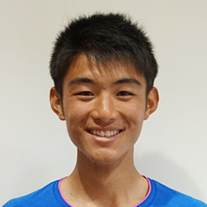 藤吉 春翔