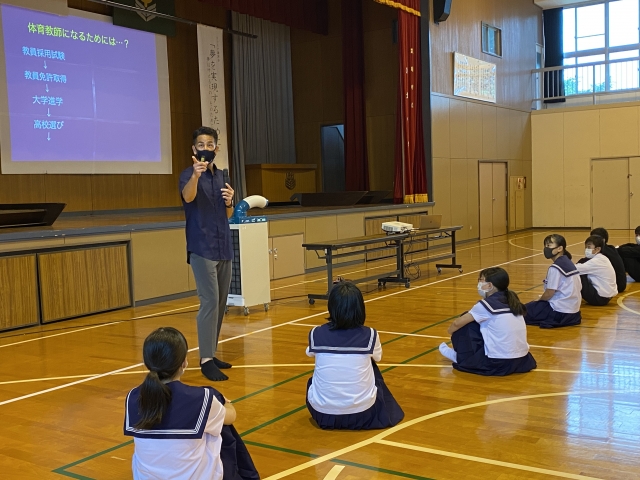 片渕浩一郎ヘッドコーチによる武雄市立川登中学校のキャリア教育講演会実施報告