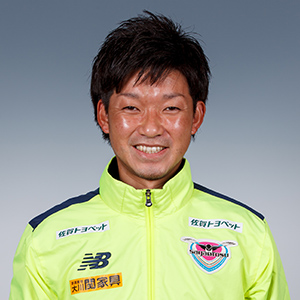 安達 大輔