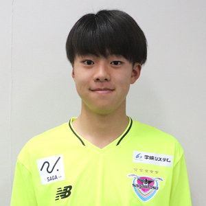 山田 真羽