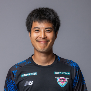 眞島静弥